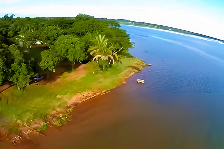 Px Rio Paraná, com caiaque, café da manhã incluso.