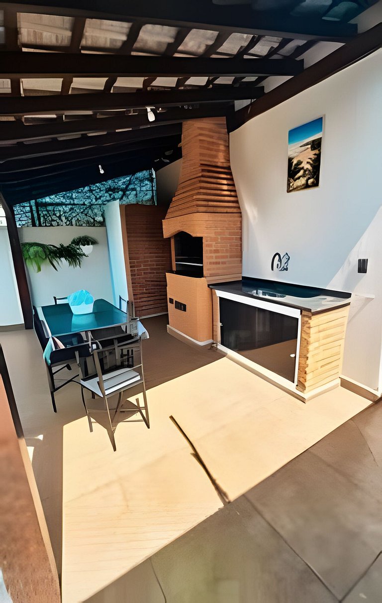 Proximo ao aeroporto, a 5 minutos do centro, px ao hospital.