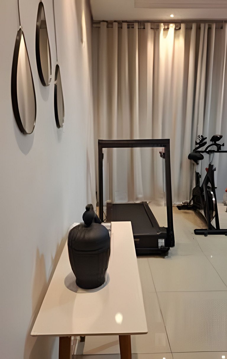 Proximo ao aeroporto, a 5 minutos do centro, px ao hospital.