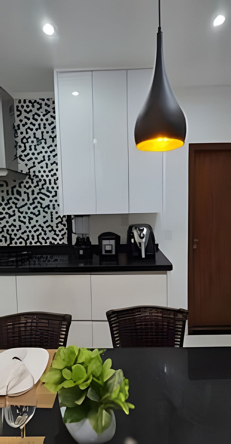 Proximo ao aeroporto, a 5 minutos do centro, px ao hospital.