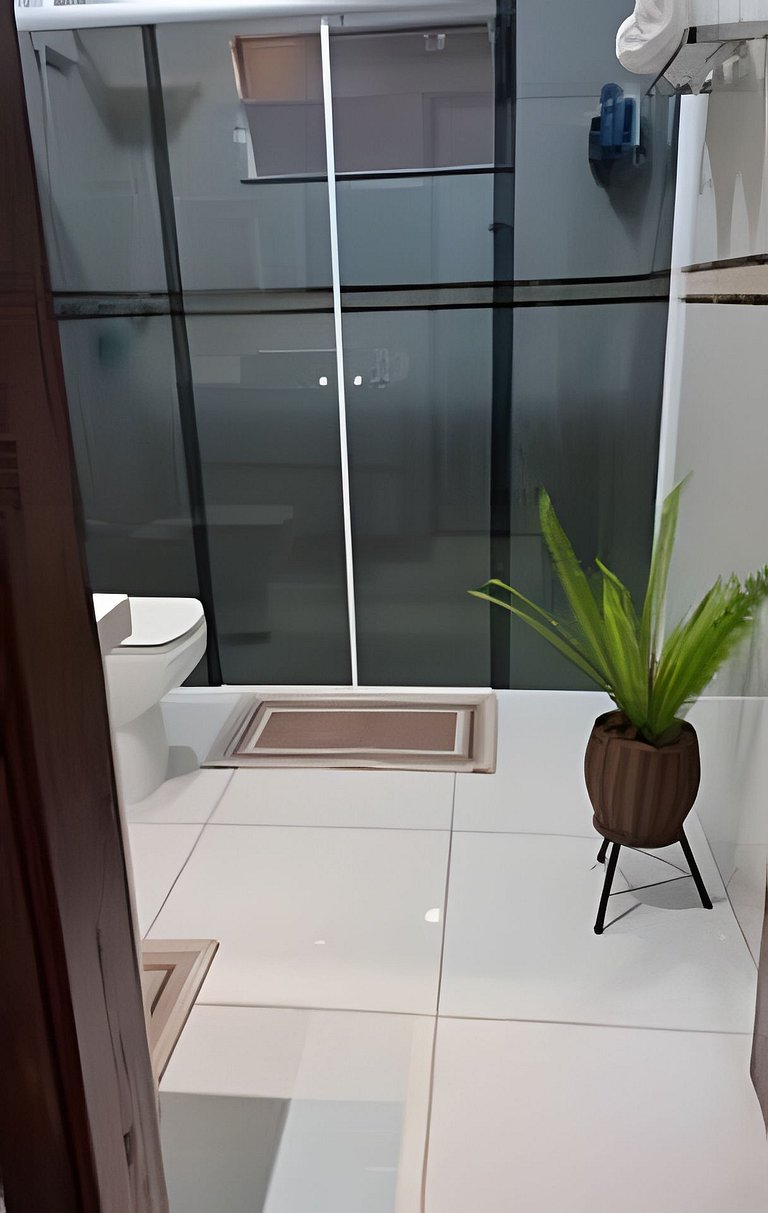 Proximo ao aeroporto, a 5 minutos do centro, px ao hospital.