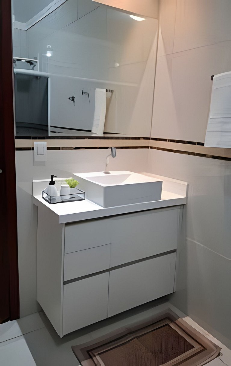 Proximo ao aeroporto, a 5 minutos do centro, px ao hospital.