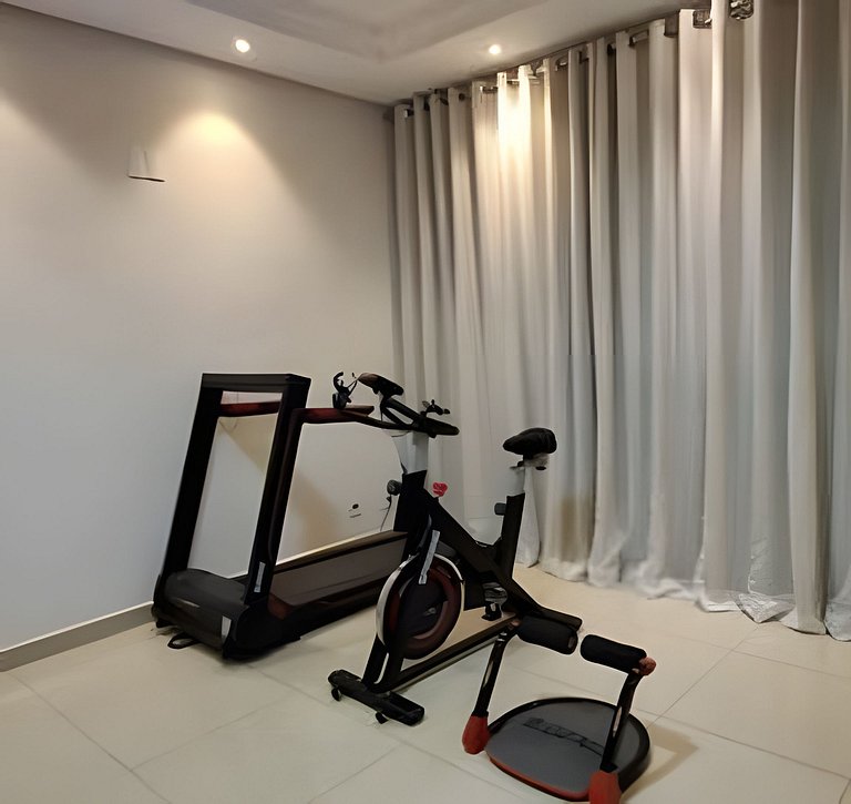 Proximo ao aeroporto, a 5 minutos do centro, px ao hospital.