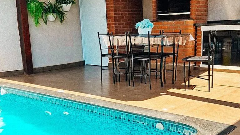 Proximo ao aeroporto, a 5 minutos do centro, px ao hospital.