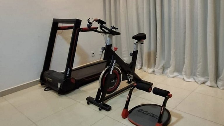 Proximo ao aeroporto, a 5 minutos do centro, px ao hospital.