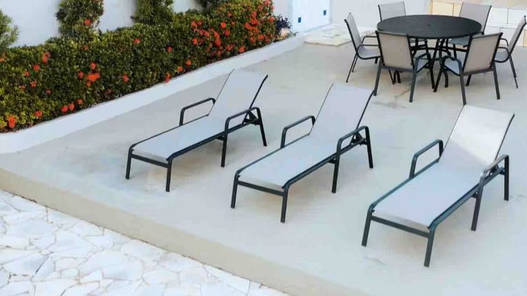 Rancho à Beira do Rio- Piscina e Acesso para Embarcações