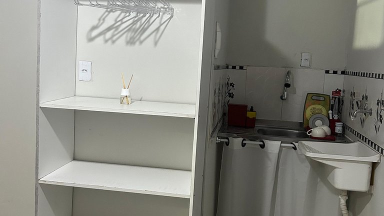 Kitnet Completa com Ar, TV , e Wi-Fi em Belém