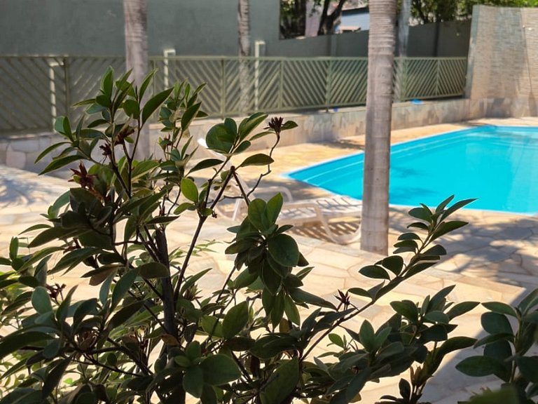 Casa de Campo, com acesso ao Rio Paraná, Com café da manhã.