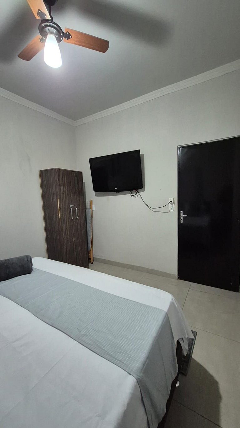 Casa com Piscina, Área Gourmet e Conforto Total