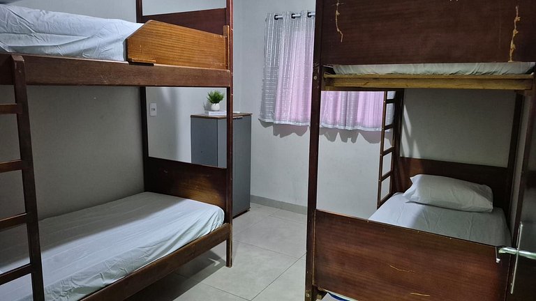 Casa com Piscina, Área Gourmet e Conforto Total