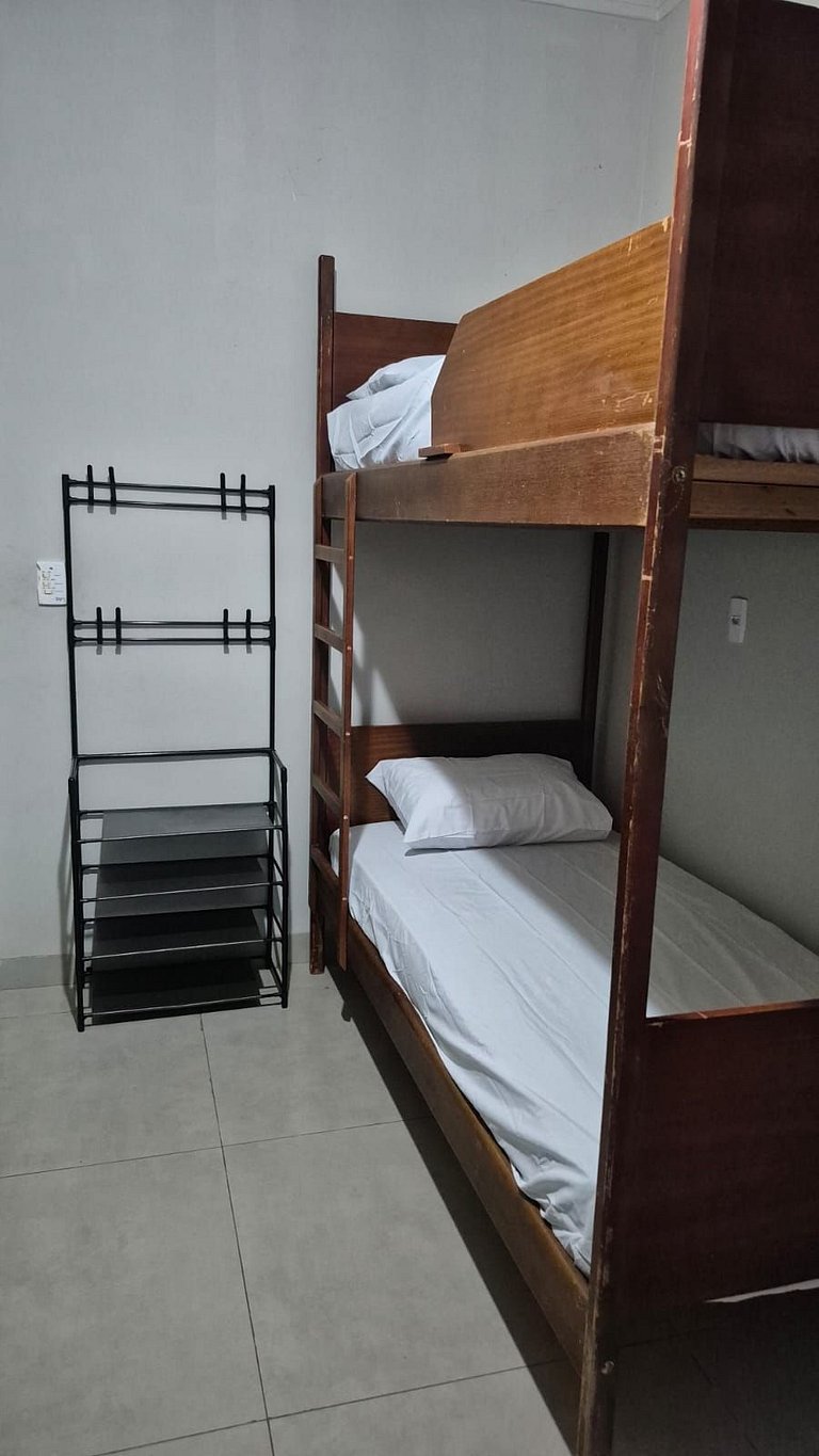 Casa com Piscina, Área Gourmet e Conforto Total