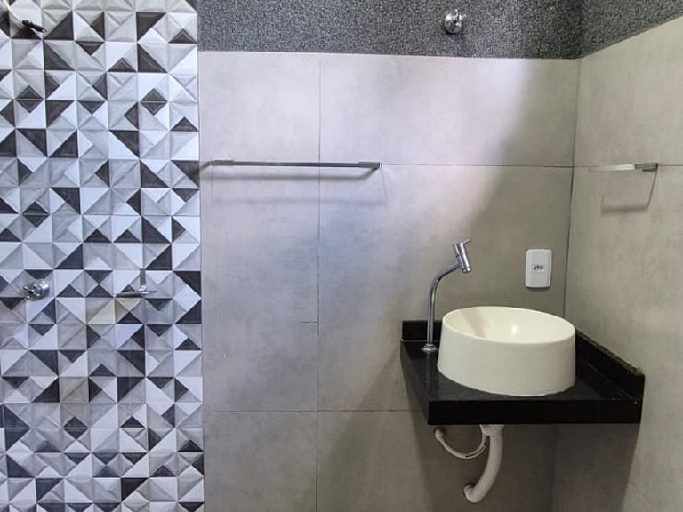 Casa confortável l ar-condicionado l Piscina