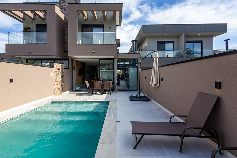 Cobertura Moderna no Morada da Praia -Bertioga/São Paulo