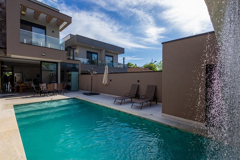 Cobertura Moderna no Morada da Praia -Bertioga/São Paulo