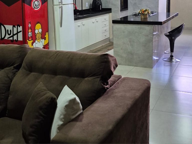 Casa com Piscina e Churrasqueira