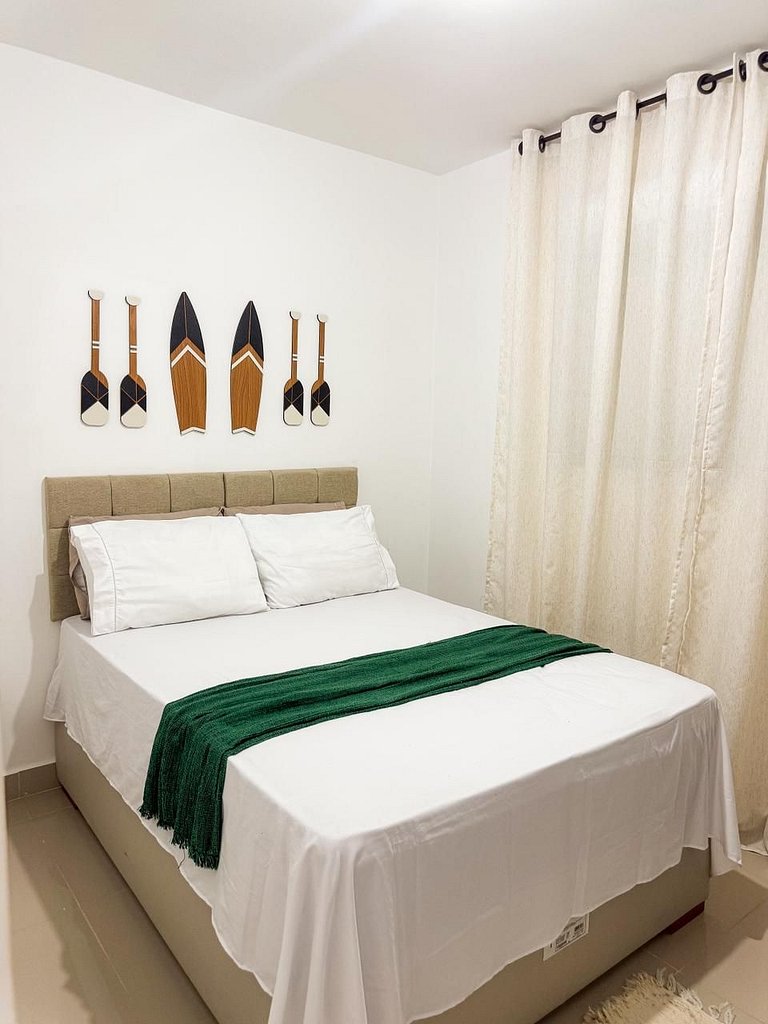 Flat, Ar, Piscina, Academia próximo as Praias,.vista por sol