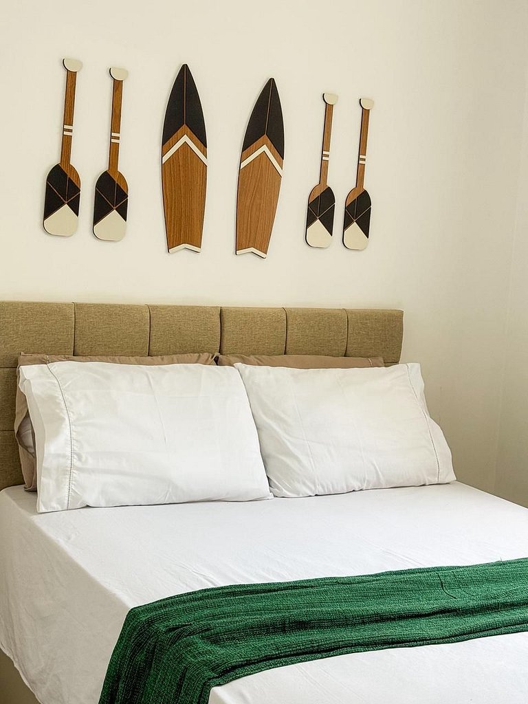 Flat, Ar, Piscina, Academia próximo as Praias,.vista por sol