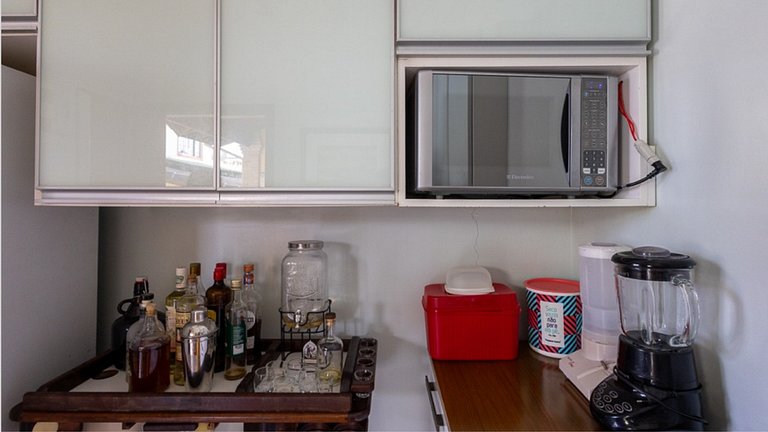 Casa com Piscina e Cascata no Morada da Praia