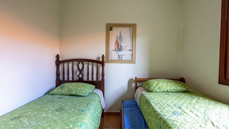 Casa com Piscina e Cascata no Morada da Praia