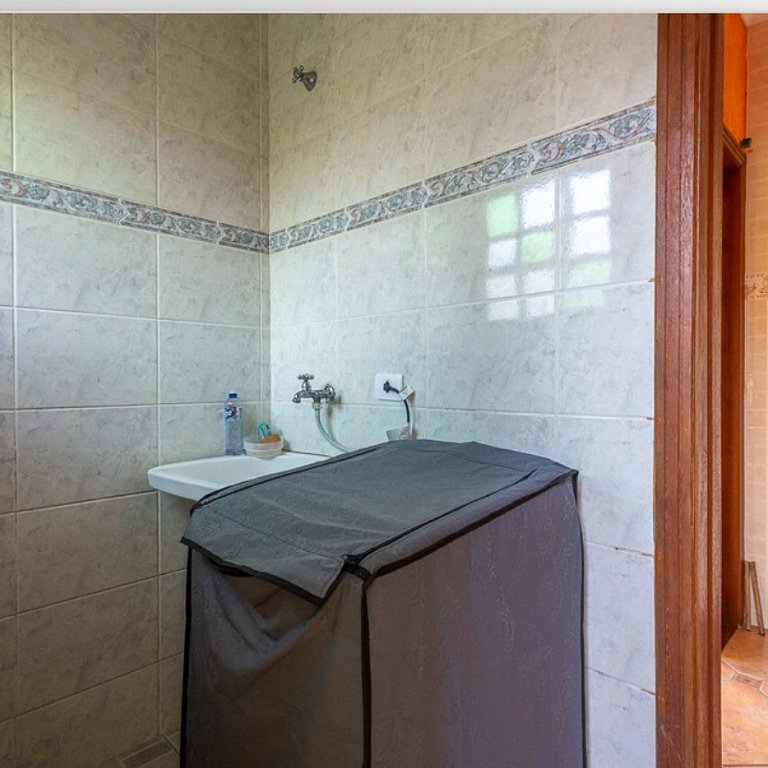 Casa com Piscina e Cascata no Morada da Praia