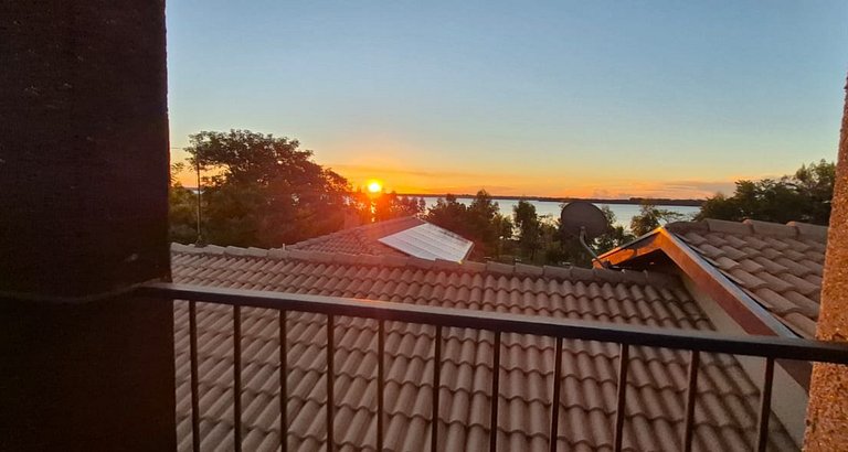 Rancho| Vista para o Rio + Piscina Aquecida | Px ao Clube