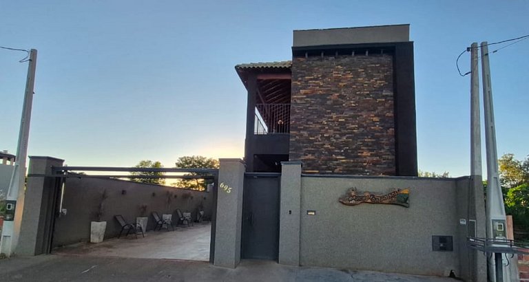 Rancho| Vista para o Rio + Piscina Aquecida | Px ao Clube