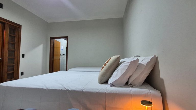 Rancho| Vista para o Rio + Piscina Aquecida | Px ao Clube