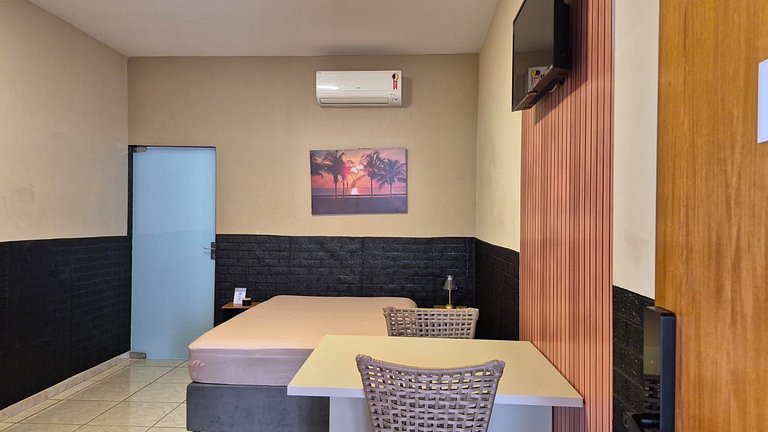 Suíte Econômica com Piscina em Rubinéia para 3 Hóspedes