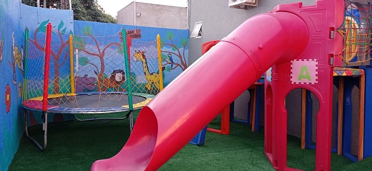 Suíte Econômica com Piscina em Rubinéia para 3 Hóspedes