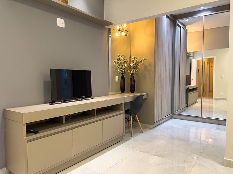 Casa  Climatizada, 3 Suítes, Piscina, Área Gourmet