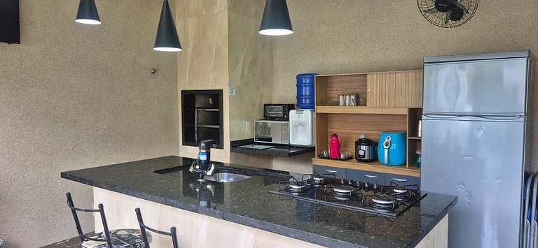 Casa com Piscina, churrasqueira Wi-Fi, São josé do Rio Preto