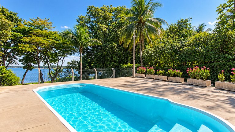 Rancho à Beira do Rio Paraná | Piscina e Natureza